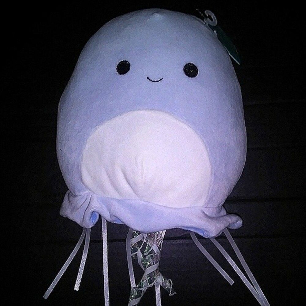 New SQUISHMALLOWS Jarin The Jellyfish RARE NWT 8"